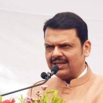 మహారాష్ట్ర సీఎం ఎదుట శివాజీ మహారాజ్పై బాగేశ్వర్ ధామ్ అధినేత చేసిన వ్యాఖ్యలు దుమారం రేపాయి; తన వ్యాఖ్యకు ఎలాంటి చారిత్రక ఆధారాలు లేవని ఫడ్నవీస్ అన్నారు