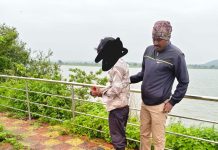 ప్రాణాపాయ స్థితిలో ఉన్న వ్యక్తిని కాపాడిన కానిస్టేబుల్…