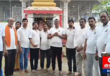 ఆధ్యాత్మికతతో సేవాభావం.. ఆలయ పరిశుభ్రతకు యోగ సభ్యుల శ్రీకారం…
