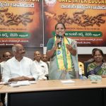 ఇంటర్ను తీసేయడం అంటే కొరివితో తలగొక్కున్నట్టే.. సీఎం రేవంత్పై కవిత ఫైర్!