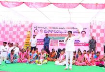 హామీలు ఇచ్చి మోసం చేశారు.. గ్రామాల్లో కాంగ్రెస్ను నిలదీయండి: వేముల…