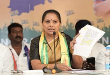 మిస్టర్ డీజీపీ.. నన్ను అసభ్యంగా కామెంట్ చేసిన పోలీస్ను అరెస్ట్ చేయాలి: కవిత…