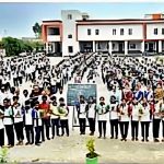 మట్టి వినాయకులనే పూజిద్దాం.. పర్యావరణాన్ని పరిరక్షిద్దాం…