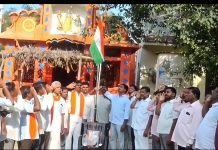 ధర్పల్లి మండల కేంద్రంలో జాతీయ జెండా ఆవిష్కరణ…
