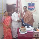 ధర్పల్లి ఎస్సై సందీప్కు సర్పంచ్ సన్మానం…