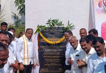 ధర్పల్లిలో మహిళా సమాఖ్య భవన నిర్మాణానికి ఎమ్మెల్యే భూమిపూజ…